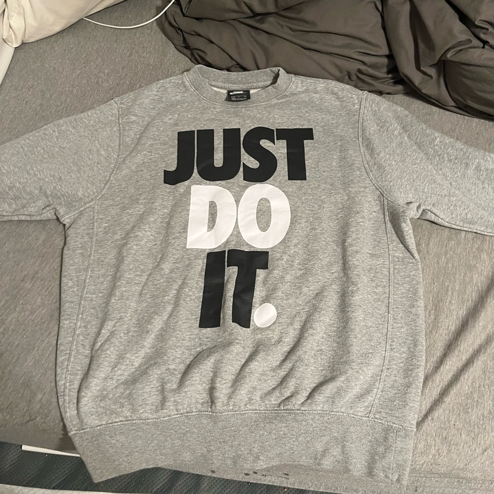 Nike Crewneck Men’s Small